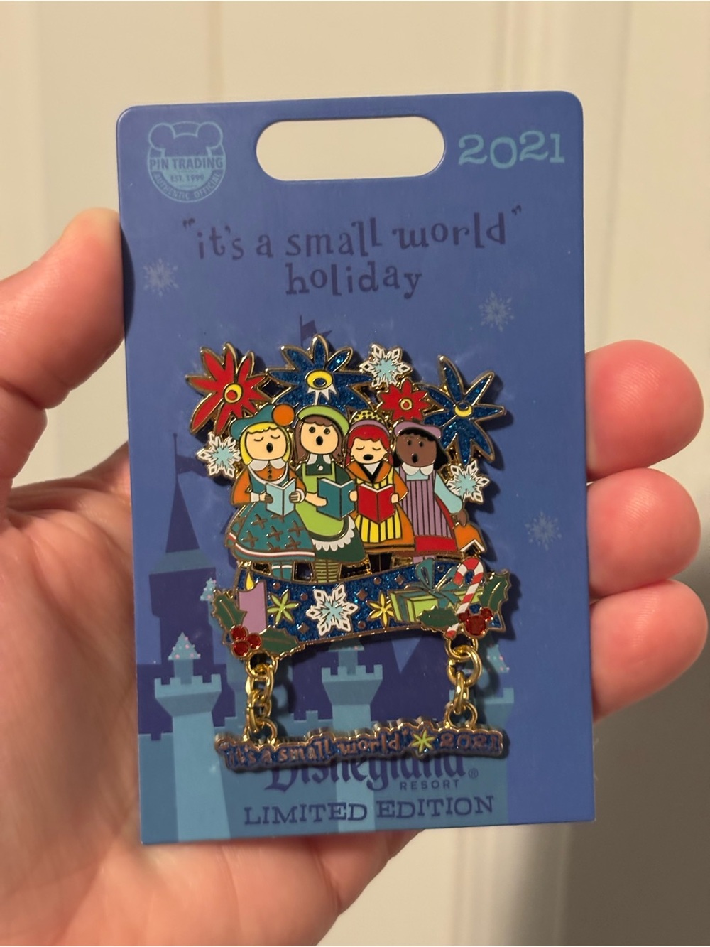 Disney - it’s a small world Holiday 2021 Pin